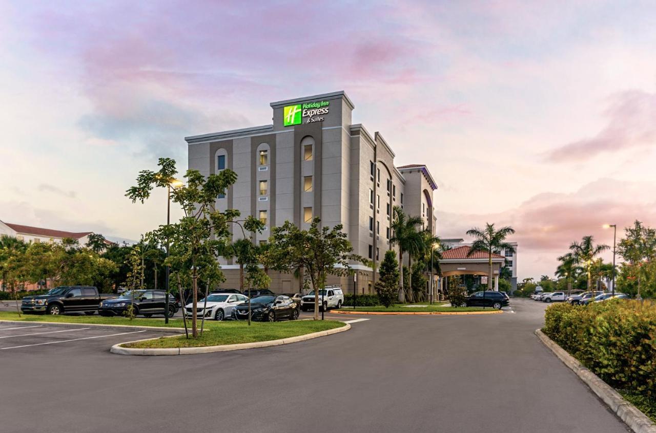 Holiday Inn Express & Suites - Miramar By Ihg Zewnętrze zdjęcie