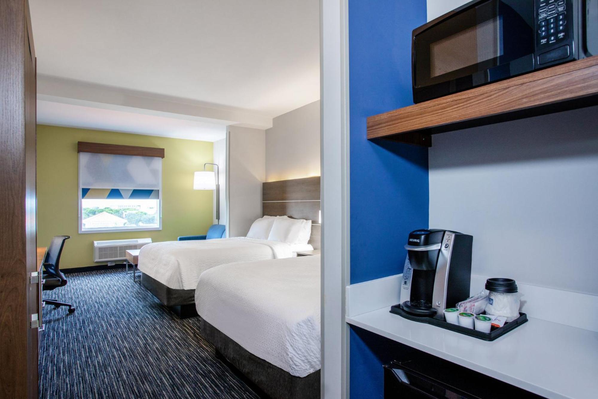 Holiday Inn Express & Suites - Miramar By Ihg Zewnętrze zdjęcie