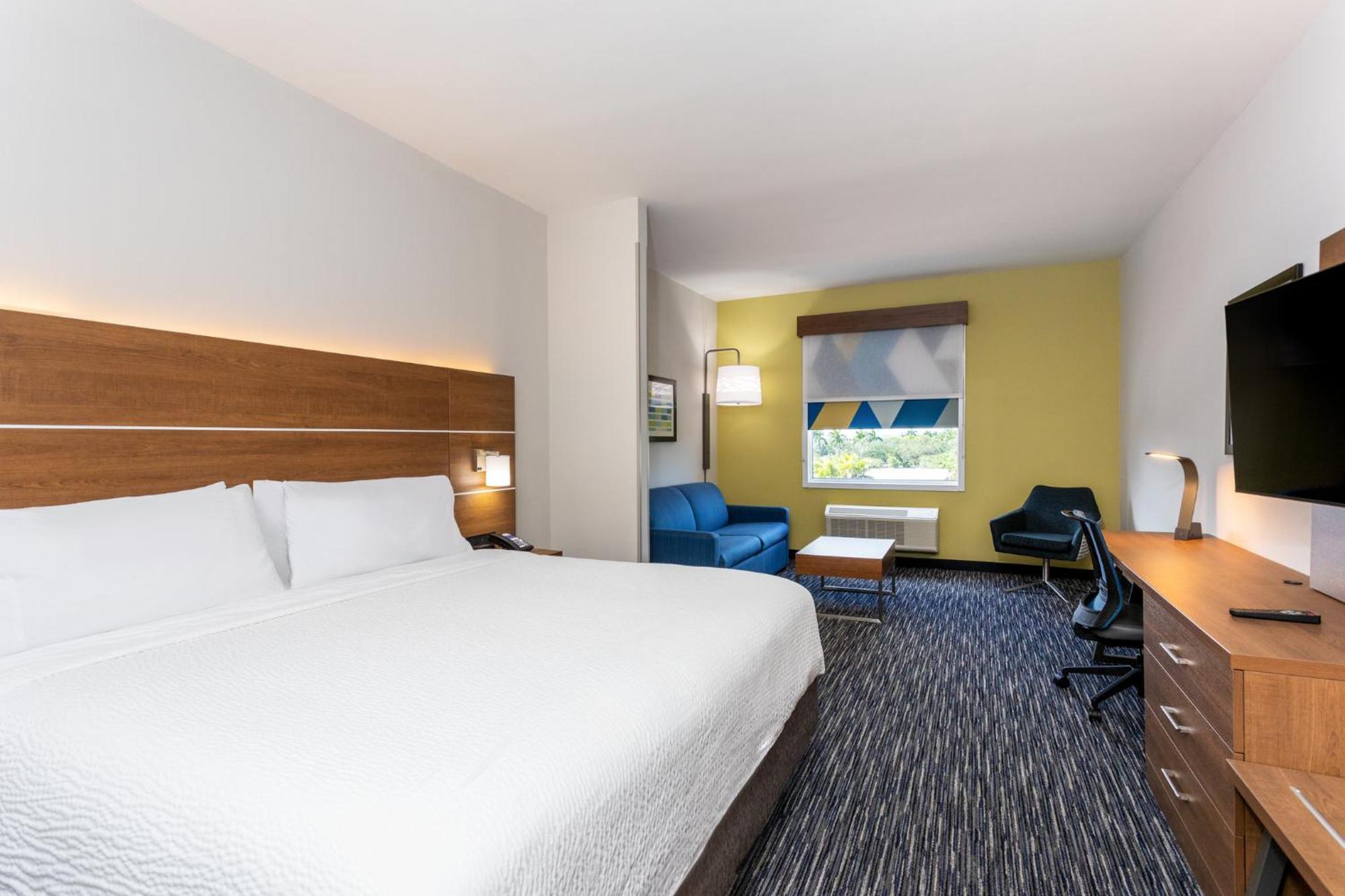 Holiday Inn Express & Suites - Miramar By Ihg Zewnętrze zdjęcie